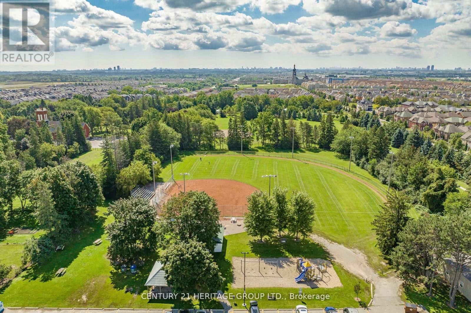 10911 Victoria Square Boulevard, Markham, Ontario  L6C 1J4 - Photo 27 - N12148912