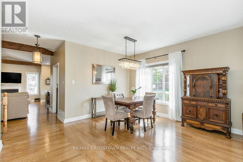 1 Bloxham Place, Barrie, Ontario  L4N 9K3 - Photo 12 - S12431855