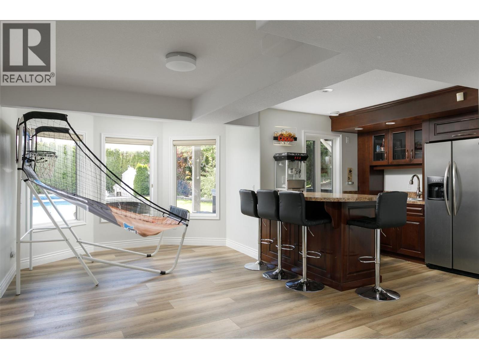 2177 Breckenridge Court, Kelowna, British Columbia  V1V 1W2 - Photo 34 - 10364369