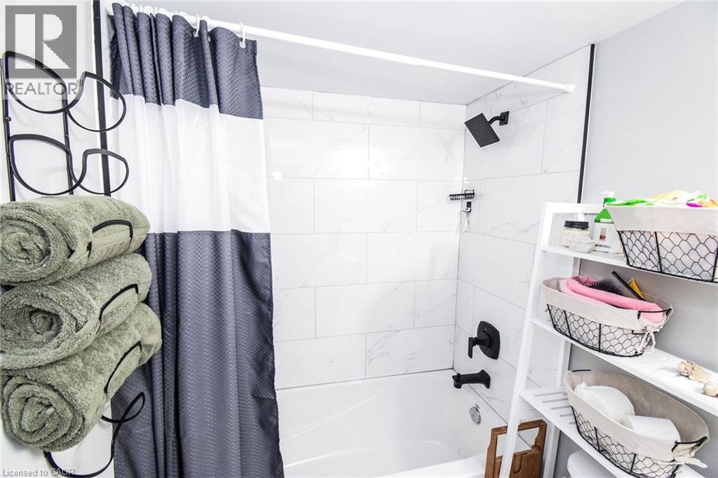 176 East 43rd Street, Hamilton, Ontario  L8T 3C2 - Photo 40 - 40774389