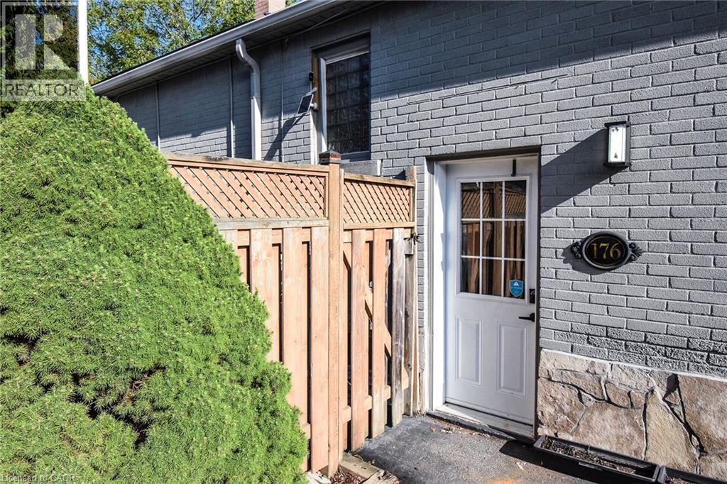 176 East 43rd Street, Hamilton, Ontario  L8T 3C2 - Photo 45 - 40774389