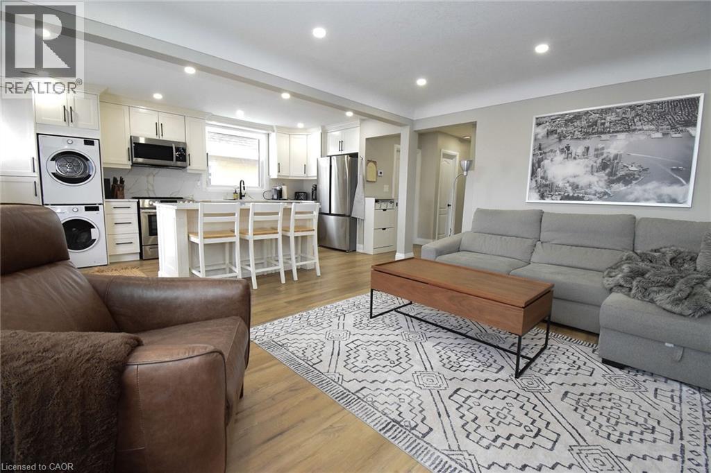 176 East 43rd Street, Hamilton, Ontario  L8T 3C2 - Photo 9 - 40774389