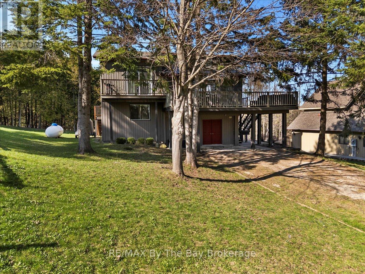177 Talisman Mountain Drive, Grey Highlands, Ontario  N0C 1G0 - Photo 2 - X12317829