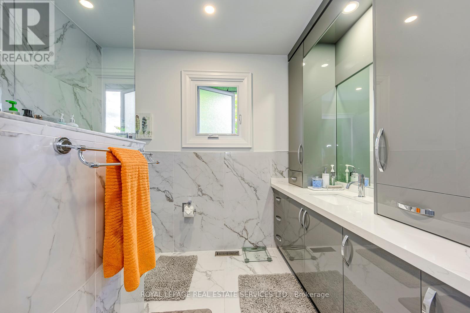 7180 Danton Promenade, Mississauga, Ontario  L5N 5P3 - Photo 24 - W12432694