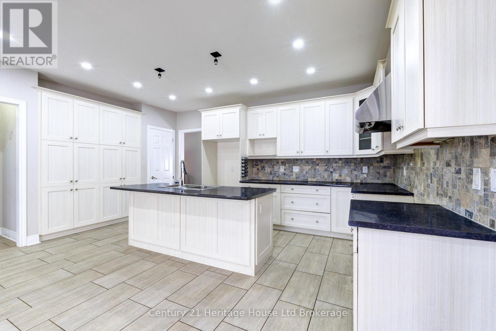 504 Baldwin Crescent, Woodstock, Ontario  N4T 0G6 - Photo 18 - X12432775