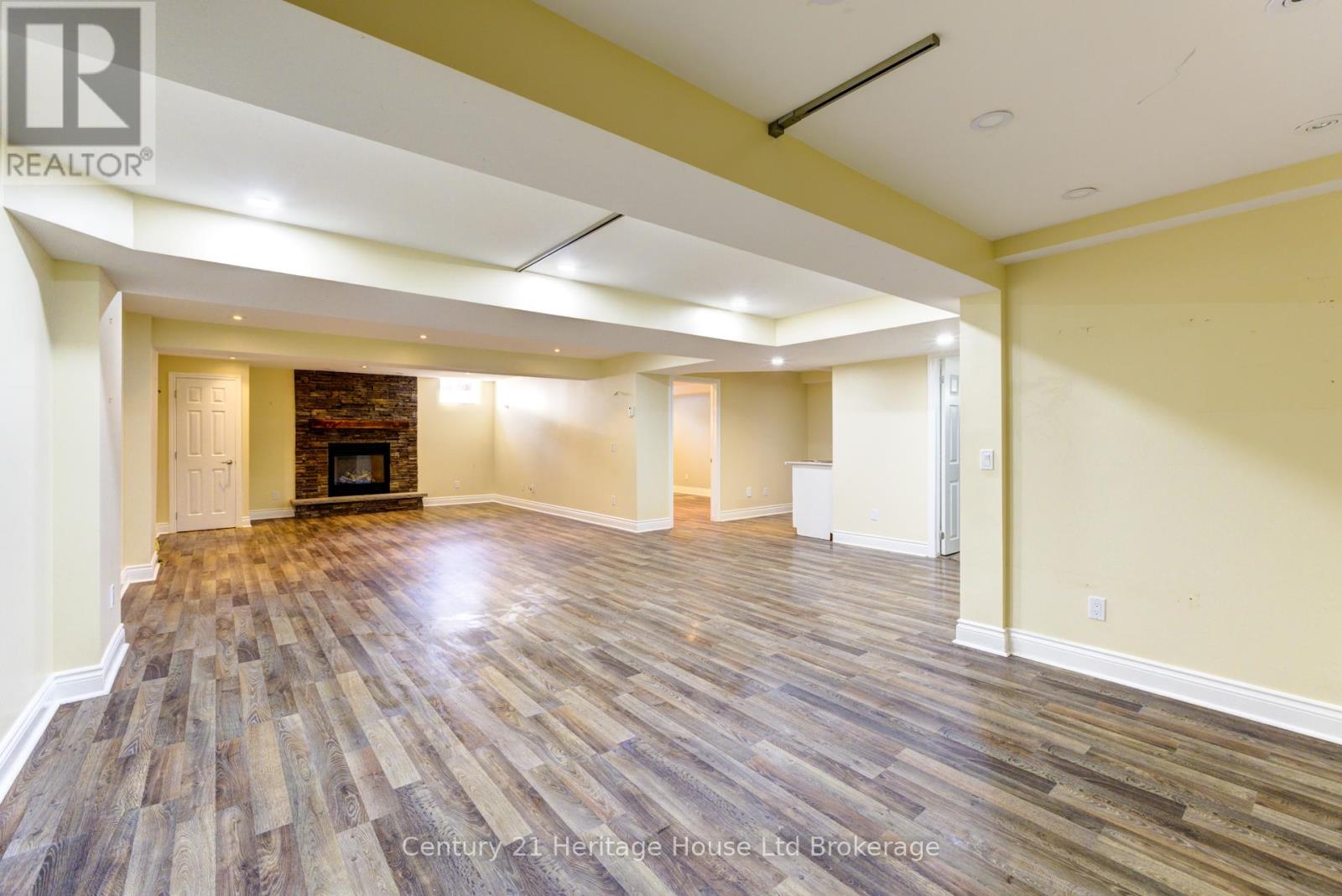 504 Baldwin Crescent, Woodstock, Ontario  N4T 0G6 - Photo 38 - X12432775