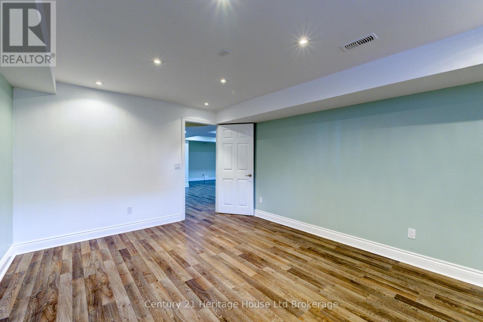 504 Baldwin Crescent, Woodstock, Ontario  N4T 0G6 - Photo 45 - X12432775