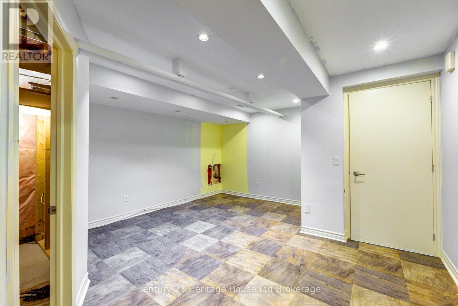 504 Baldwin Crescent, Woodstock, Ontario  N4T 0G6 - Photo 48 - X12432775