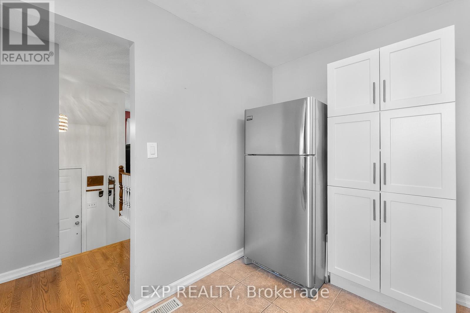 36 Vintage Crescent, St. Catharines (Ridley), Ontario  L2S 3C6 - Photo 13 - X12432709