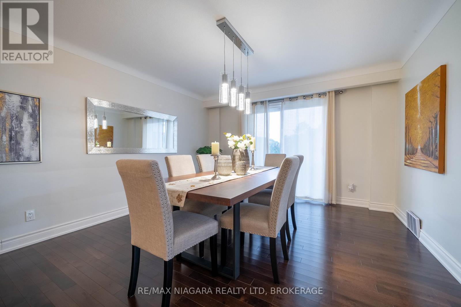 49 Royal York Road, St. Catharines (Lakeshore), Ontario  L2N 2N7 - Photo 13 - X12432710
