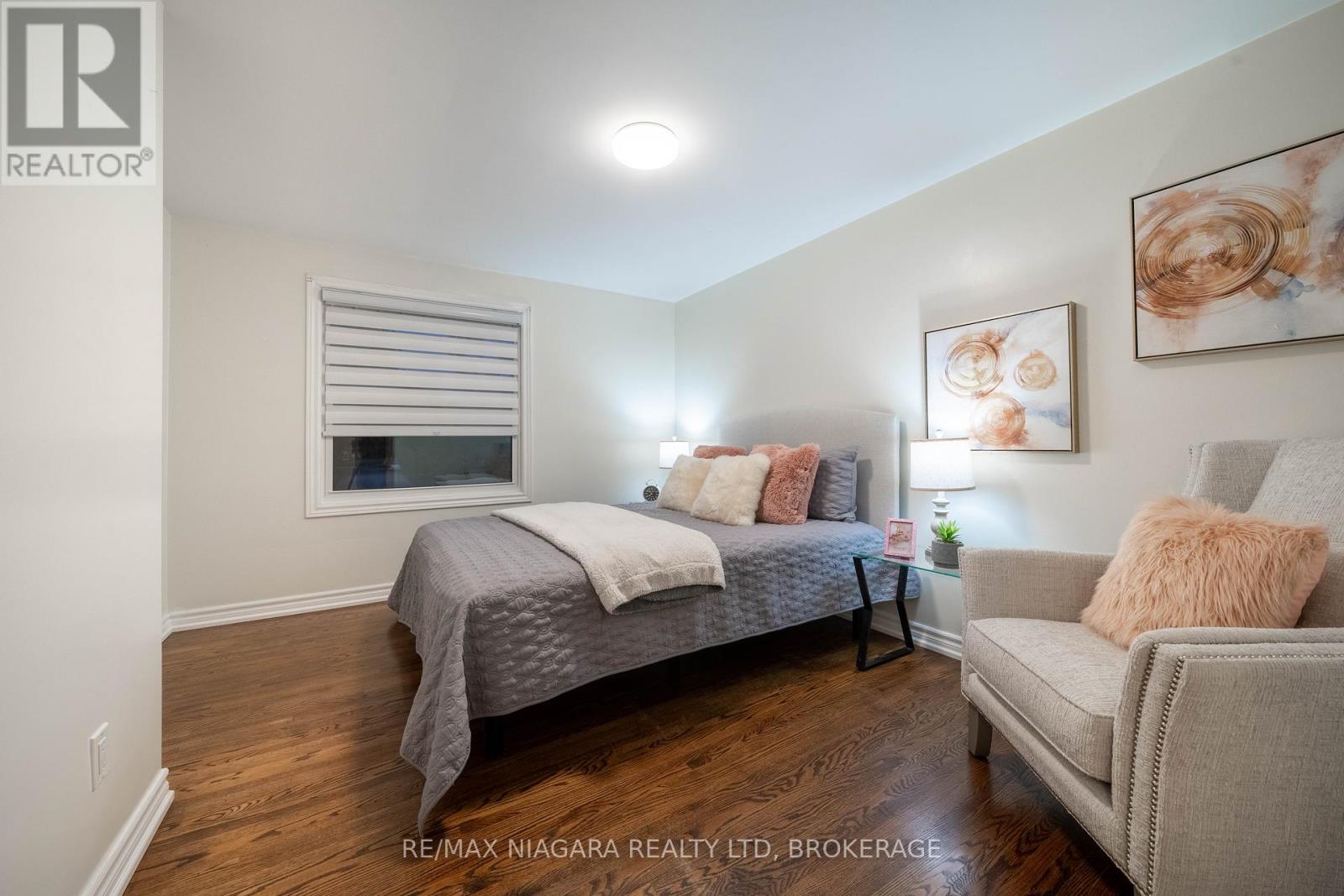 49 Royal York Road, St. Catharines (Lakeshore), Ontario  L2N 2N7 - Photo 28 - X12432710