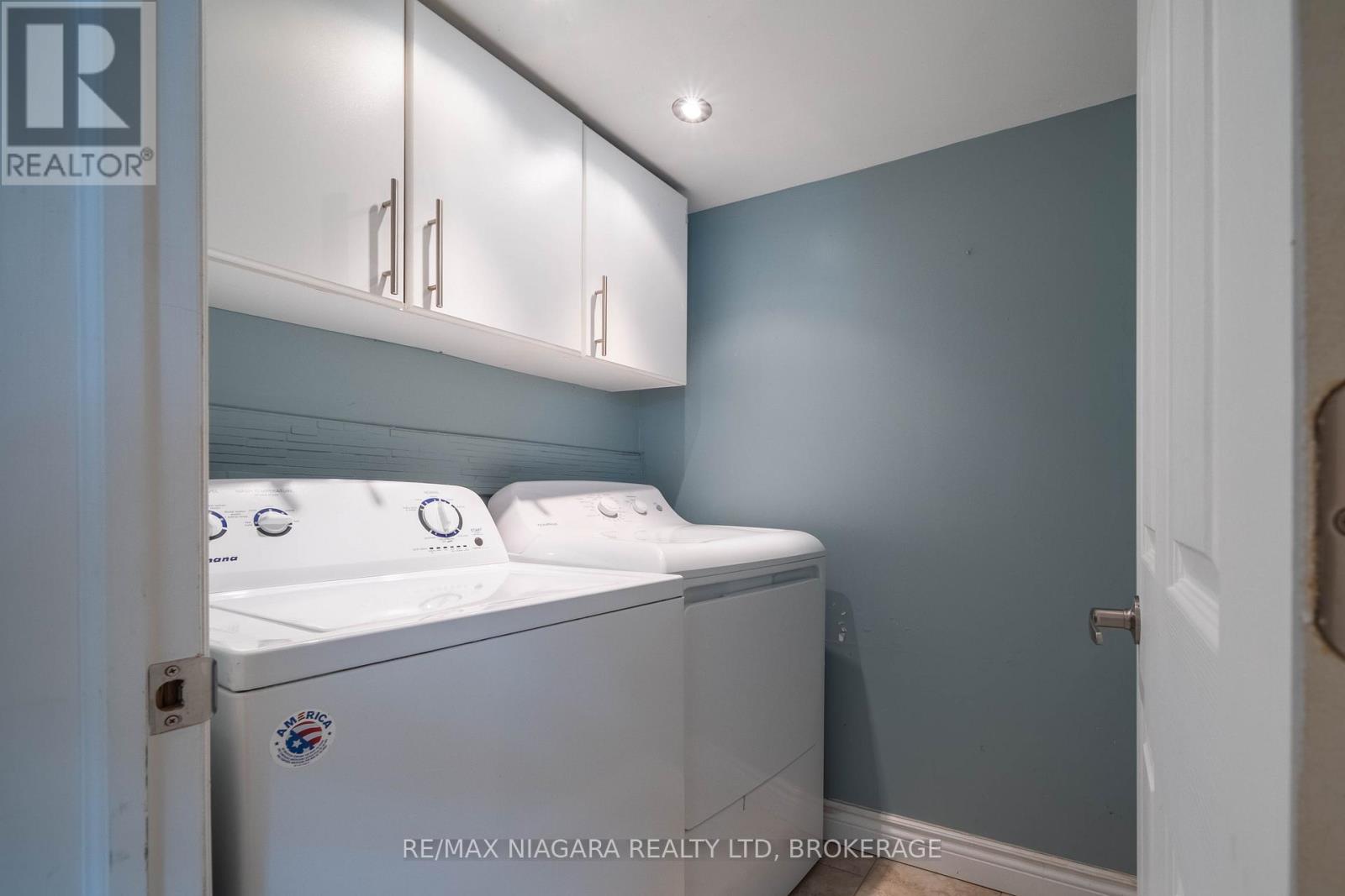 49 Royal York Road, St. Catharines (Lakeshore), Ontario  L2N 2N7 - Photo 41 - X12432710