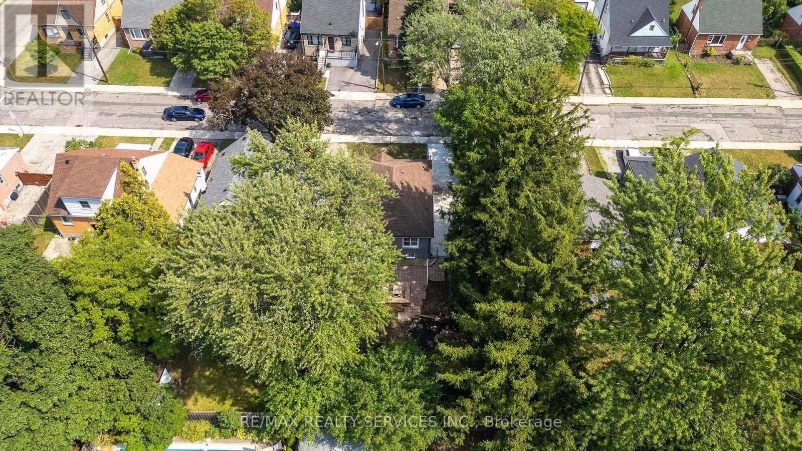 74 West 3rd Street, Hamilton, Ontario  L9C 3K3 - Photo 39 - X12432648
