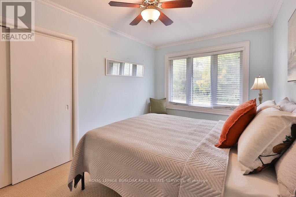 112 Sulphur Springs Road, Hamilton, Ontario  L9G 1M1 - Photo 20 - X12432693