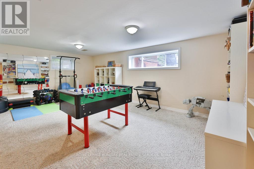 112 Sulphur Springs Road, Hamilton, Ontario  L9G 1M1 - Photo 24 - X12432693