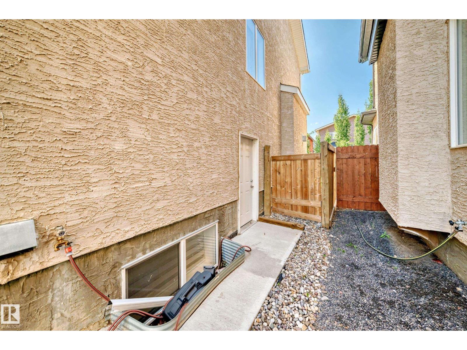 16756 61 St Nw, Edmonton, Alberta  T5Y 0W7 - Photo 47 - E4459984