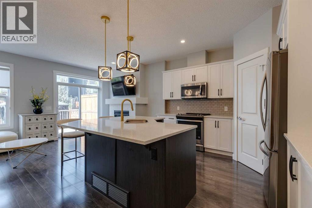 55 Sage Bluff Heights Nw, Calgary, Alberta  T3R 1T3 - Photo 8 - A2257822