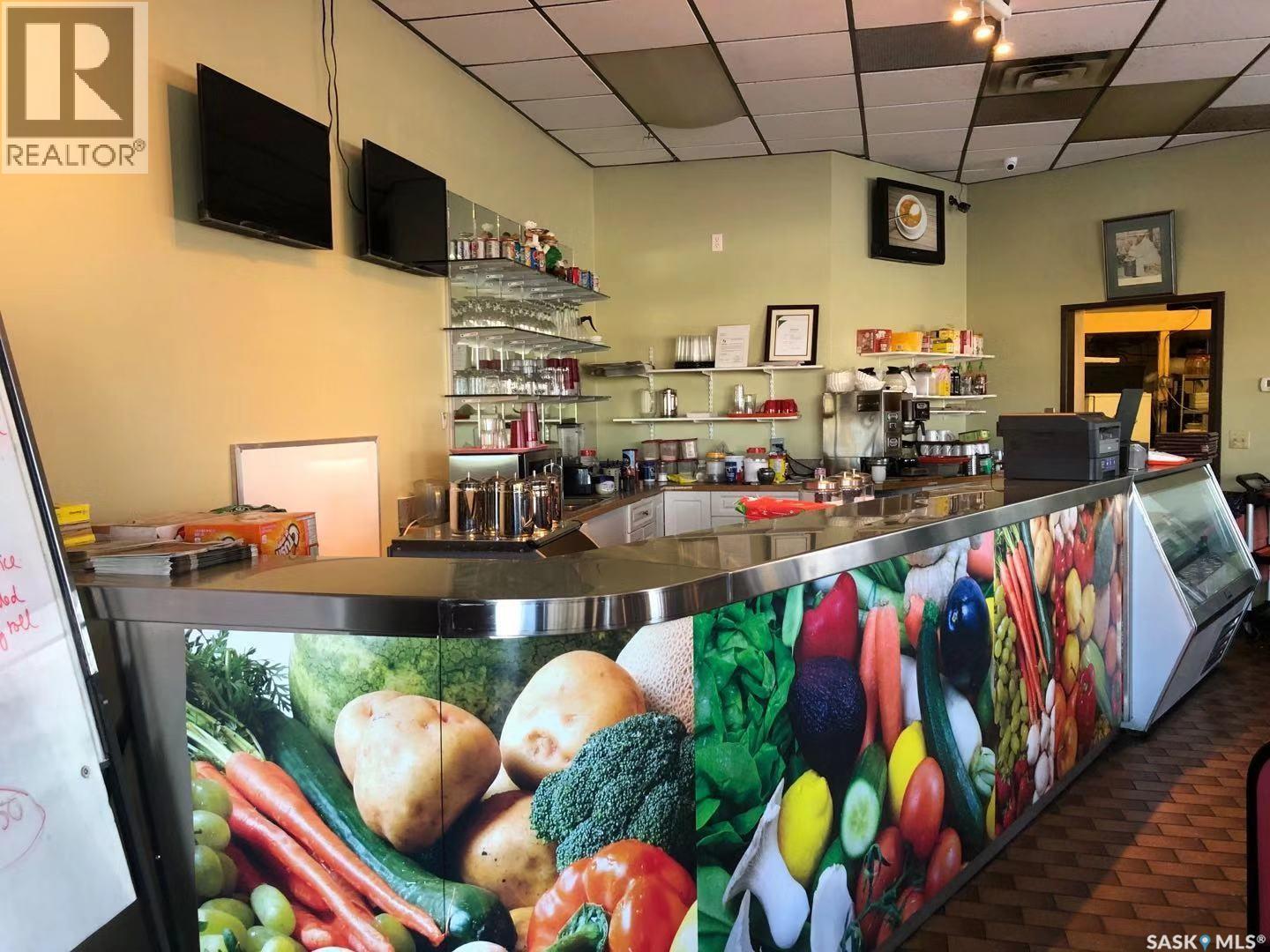 Bay F 727 22nd Street, Saskatoon, Saskatchewan  S7M 0R6 - Photo 2 - SK019494