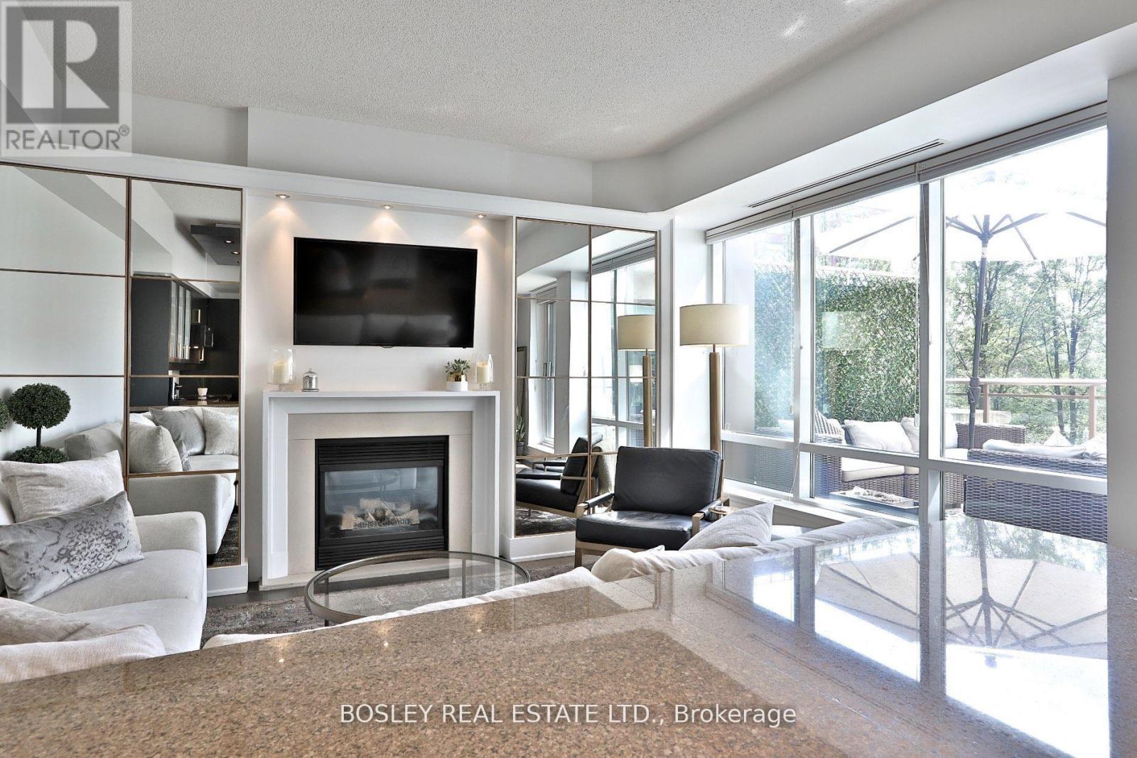 208w - 500 Queens Quay W, Toronto, Ontario  M5V 3K8 - Photo 16 - C12432719