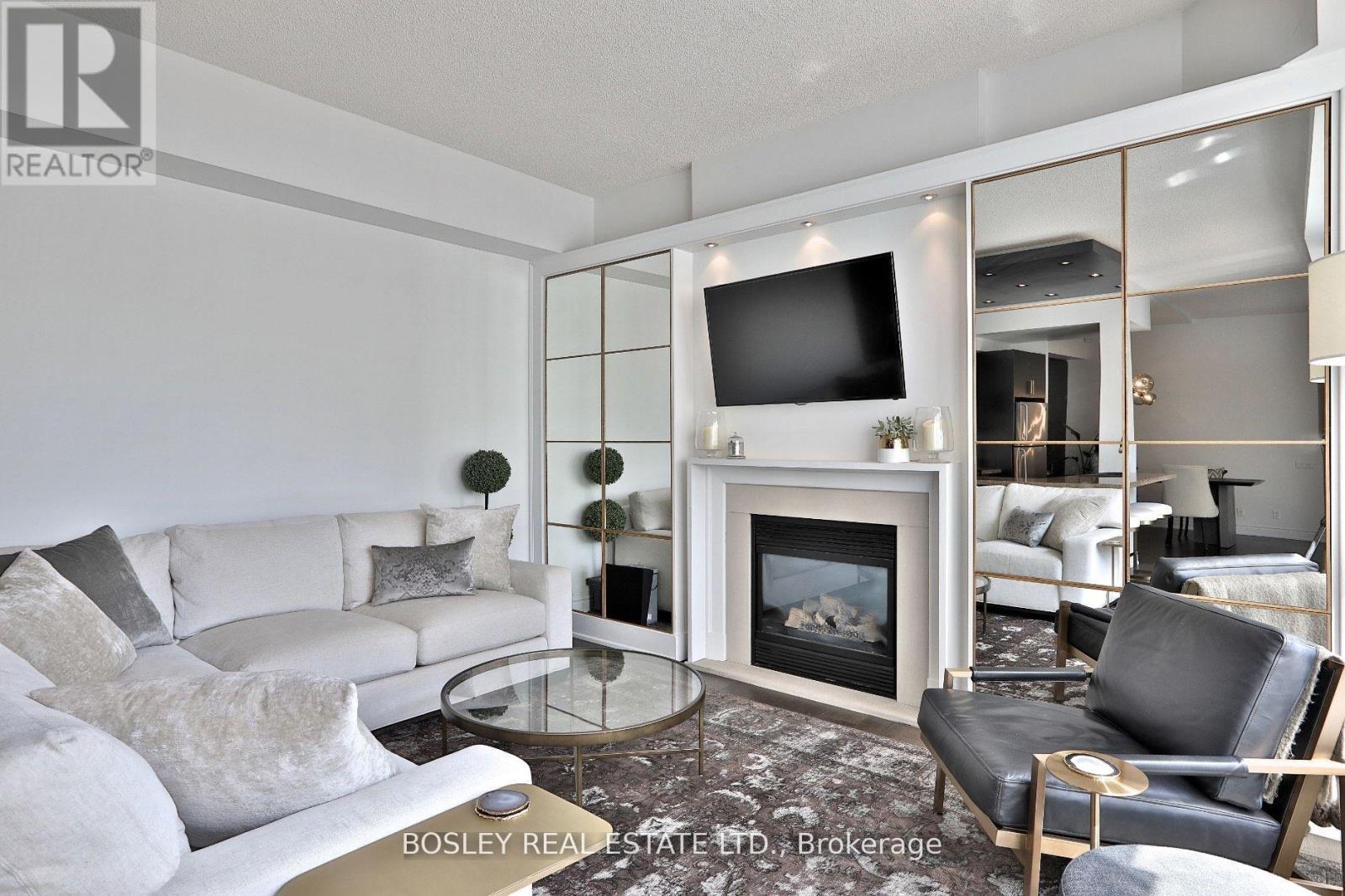 208w - 500 Queens Quay W, Toronto, Ontario  M5V 3K8 - Photo 17 - C12432719