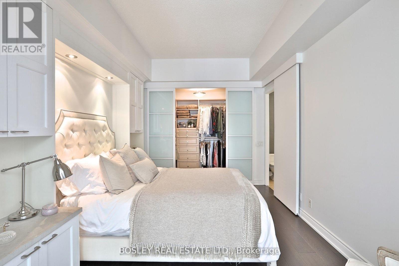 208w - 500 Queens Quay W, Toronto, Ontario  M5V 3K8 - Photo 26 - C12432719