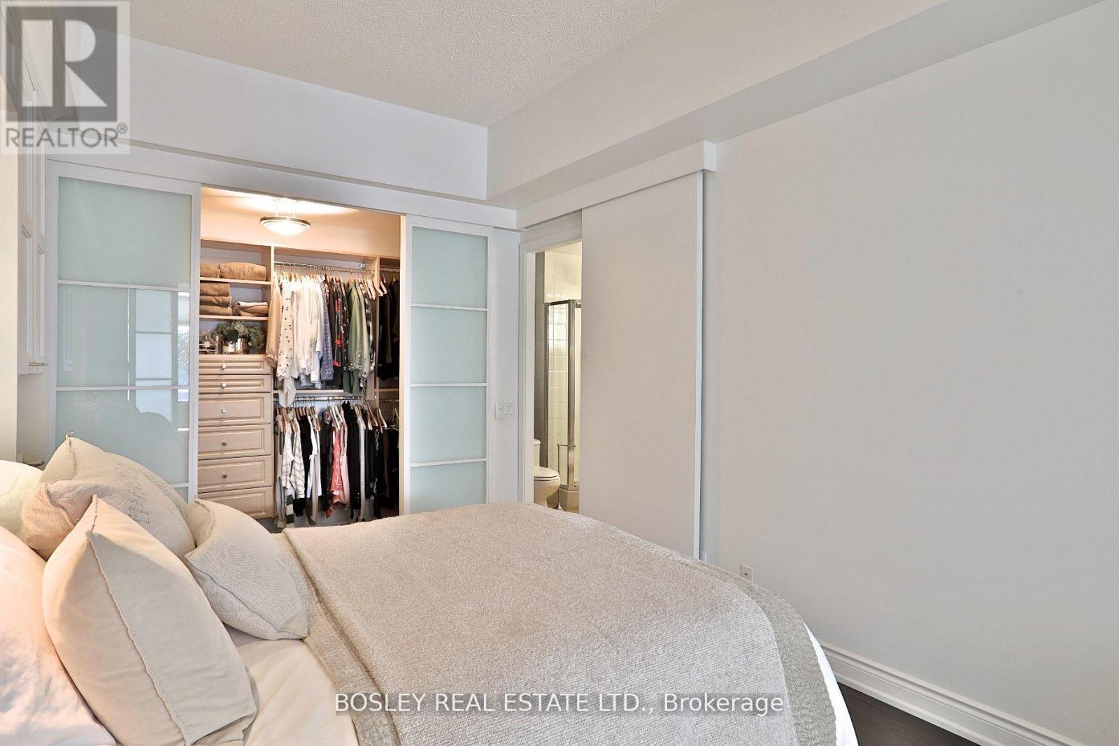 208w - 500 Queens Quay W, Toronto, Ontario  M5V 3K8 - Photo 27 - C12432719