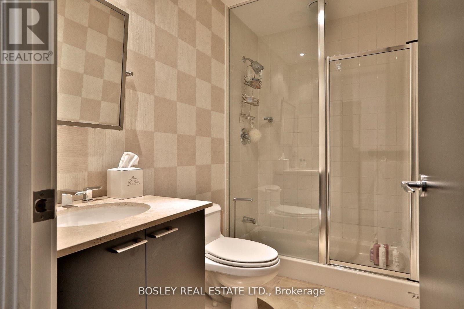 208w - 500 Queens Quay W, Toronto, Ontario  M5V 3K8 - Photo 39 - C12432719
