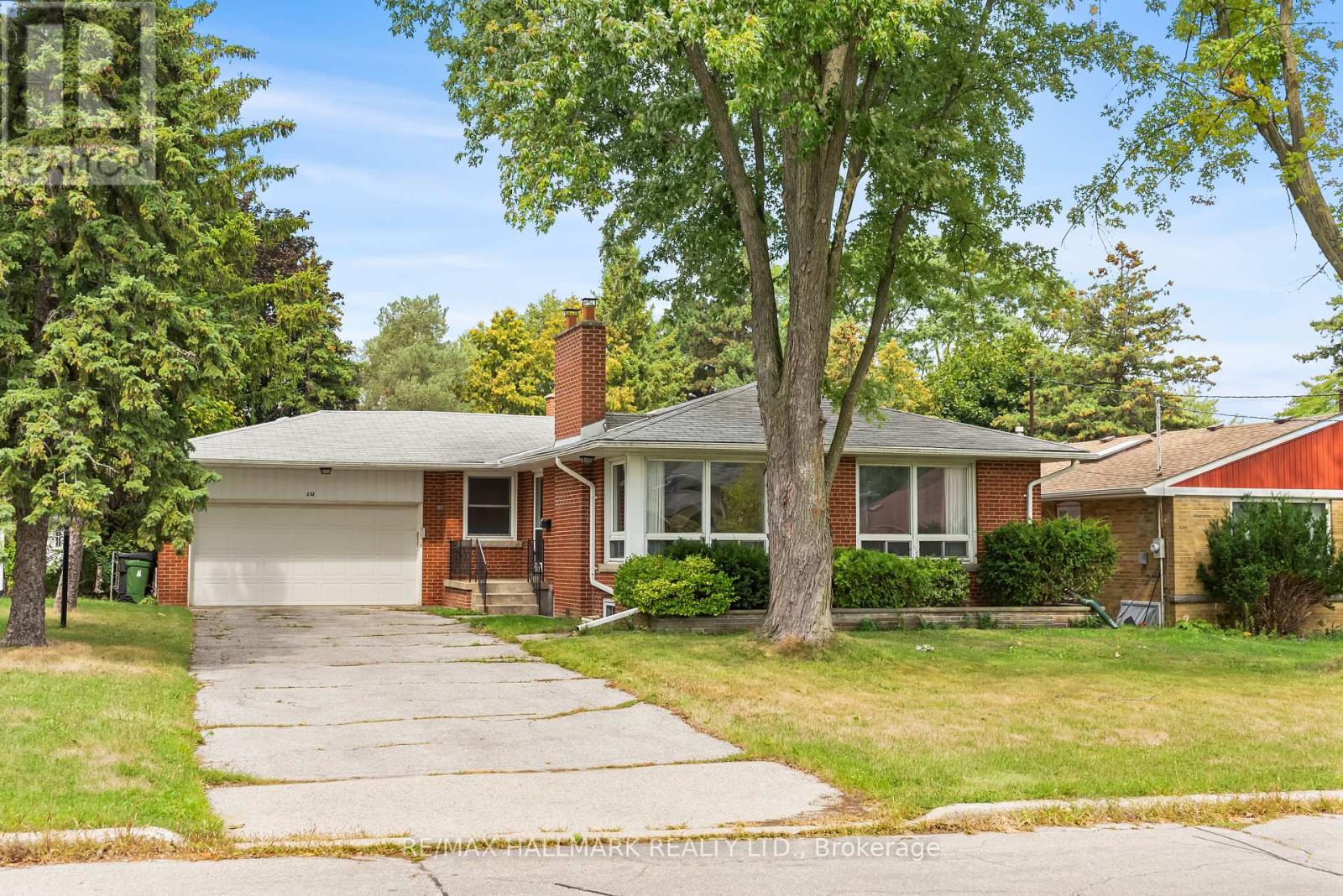 232 NEWTON DRIVE, Toronto, Ontario