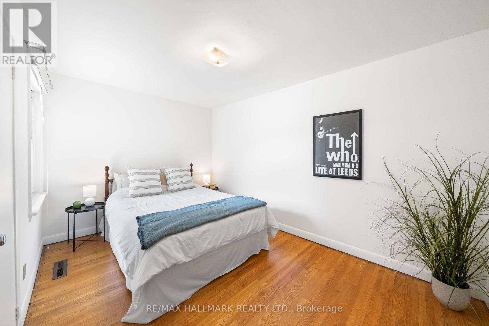 232 Newton Drive, Toronto, Ontario  M2M 2P3 - Photo 15 - C12432739