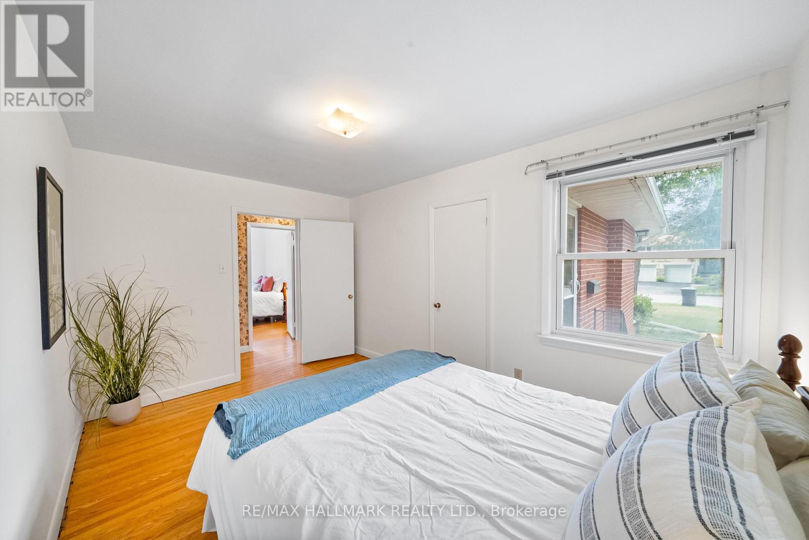 232 Newton Drive, Toronto, Ontario  M2M 2P3 - Photo 16 - C12432739