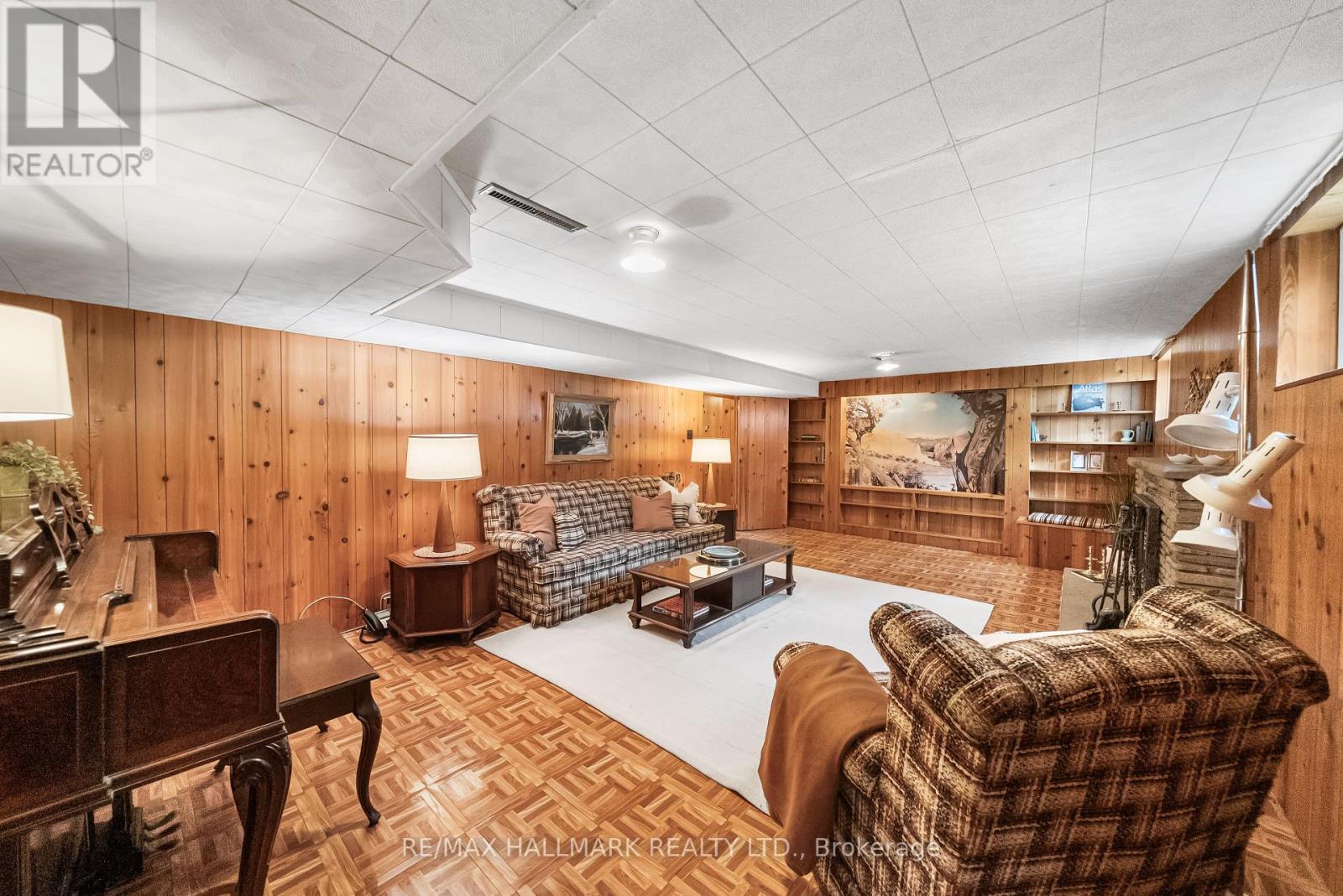 232 Newton Drive, Toronto, Ontario  M2M 2P3 - Photo 23 - C12432739