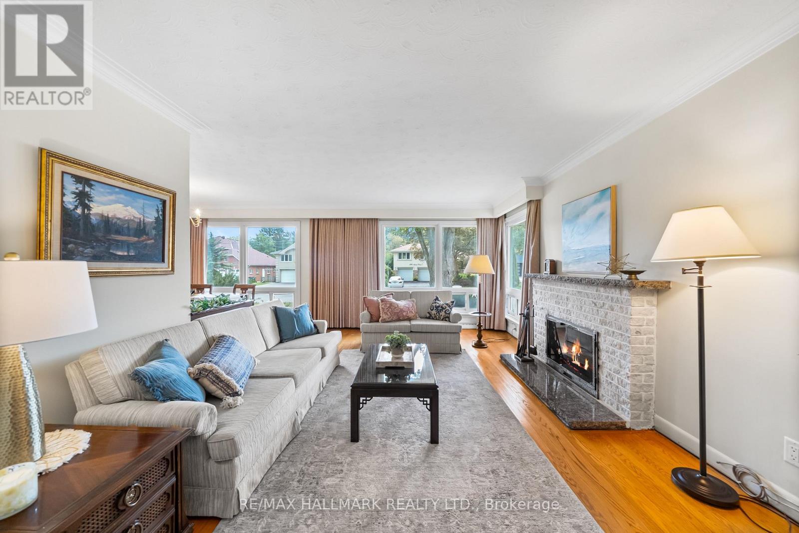 232 Newton Drive, Toronto, Ontario  M2M 2P3 - Photo 3 - C12432739