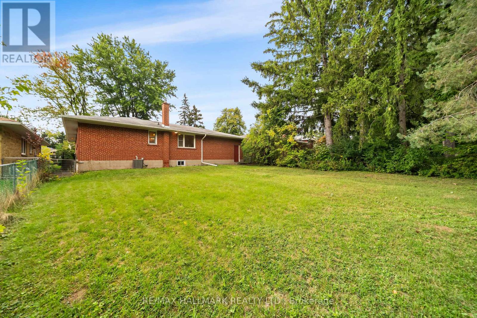 232 Newton Drive, Toronto, Ontario  M2M 2P3 - Photo 33 - C12432739