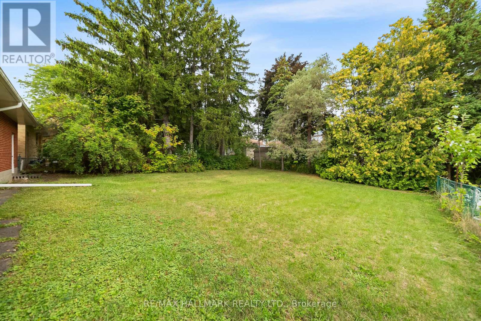 232 Newton Drive, Toronto, Ontario  M2M 2P3 - Photo 37 - C12432739