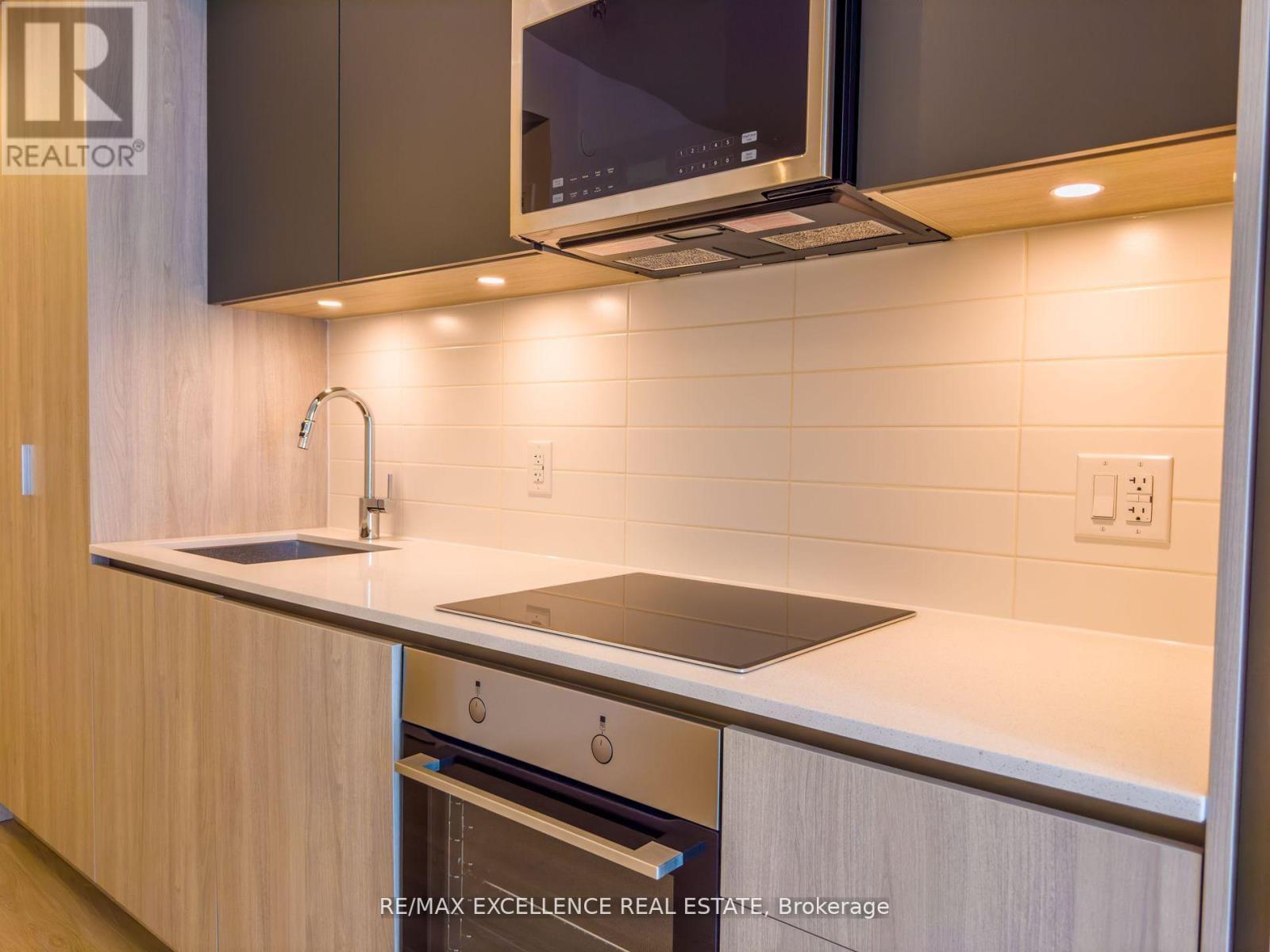 4122 - 28 Widmer Street, Toronto, Ontario  M5V 2E7 - Photo 23 - C12432769