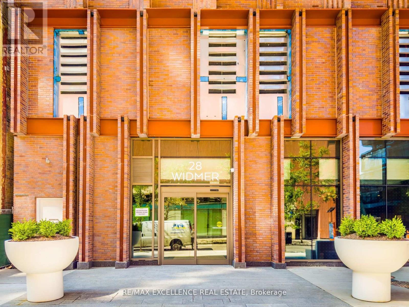 4122 - 28 Widmer Street, Toronto, Ontario  M5V 2E7 - Photo 6 - C12432769