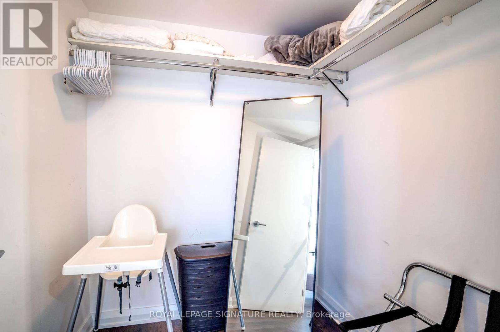1218 - 155 Yorkville Avenue, Toronto, Ontario  M5R 0B4 - Photo 16 - C12432795