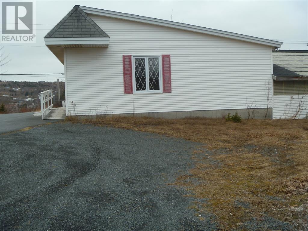 15 Powell Drive, Carbonear, Newfoundland & Labrador  A1Y 1A5 - Photo 5 - 1291023