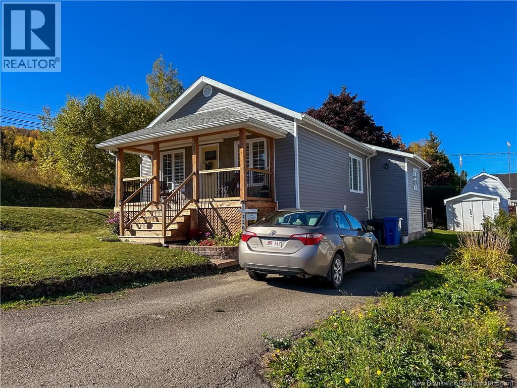 126 Sydney Street, Dalhousie, New Brunswick  E8C 2M7 - Photo 2 - NB127569