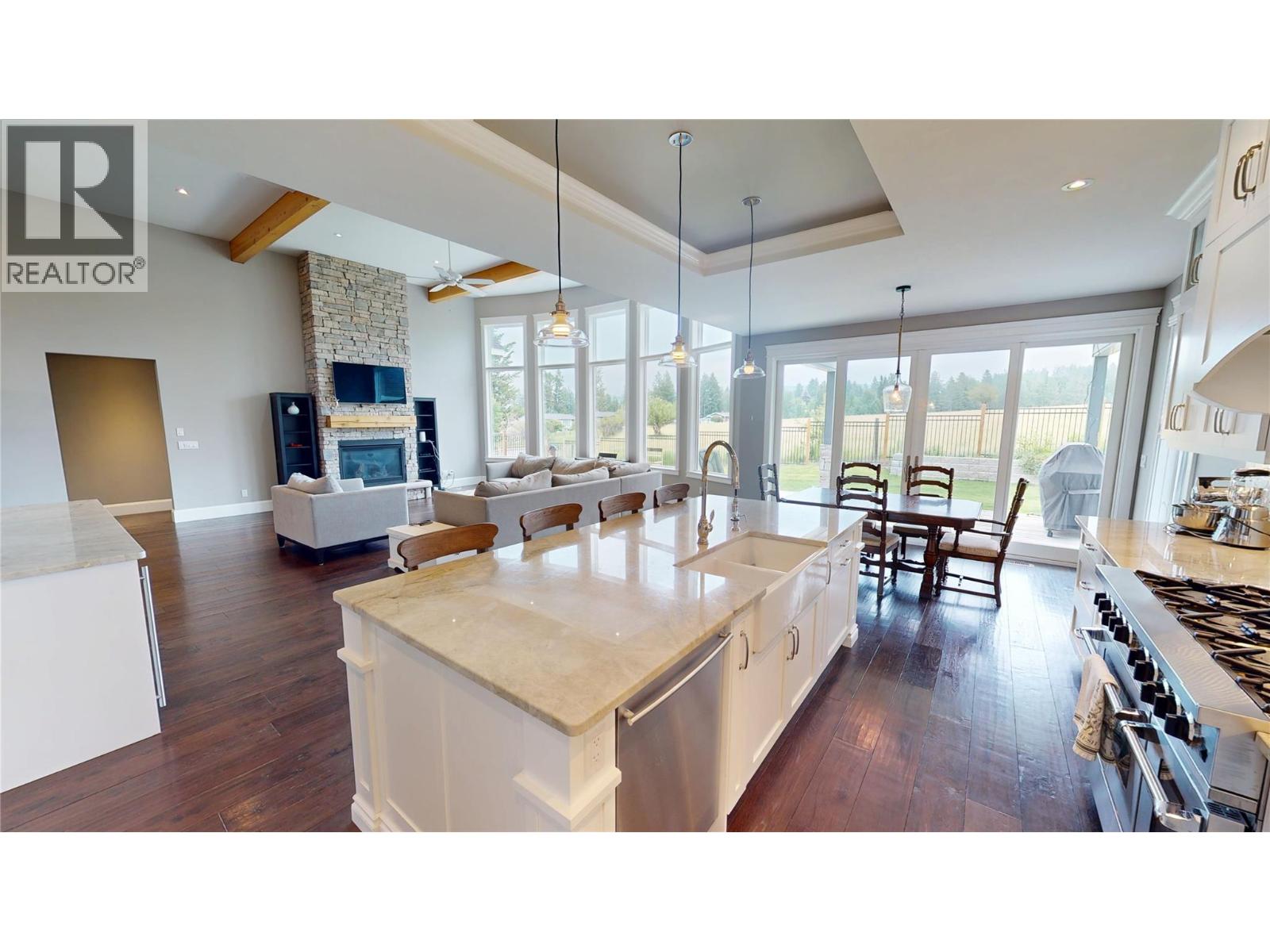 800 22nd Avenue S, Cranbrook, British Columbia  V1C 6Y7 - Photo 12 - 10364370