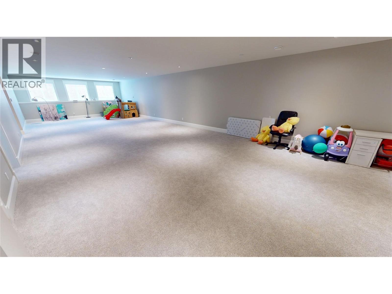 800 22nd Avenue S, Cranbrook, British Columbia  V1C 6Y7 - Photo 24 - 10364370