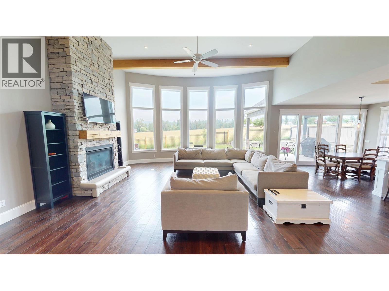 800 22nd Avenue S, Cranbrook, British Columbia  V1C 6Y7 - Photo 3 - 10364370