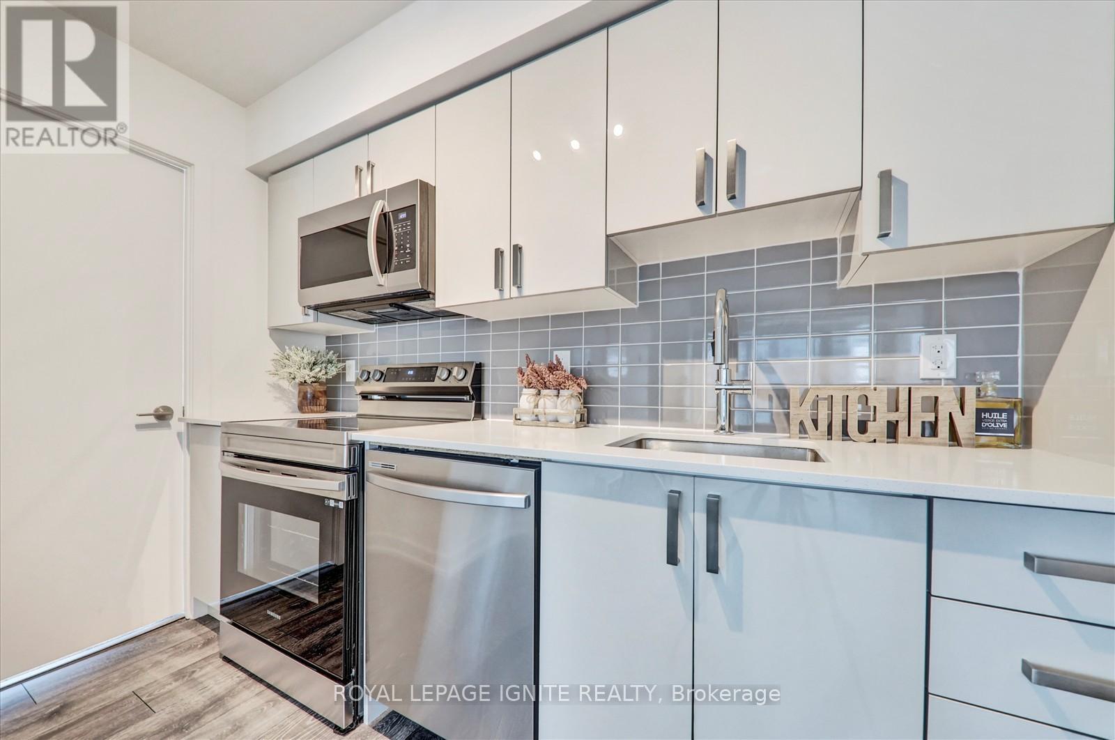 1008 - 1455 Celebration Drive, Pickering, Ontario  L1W 0C3 - Photo 21 - E12432806