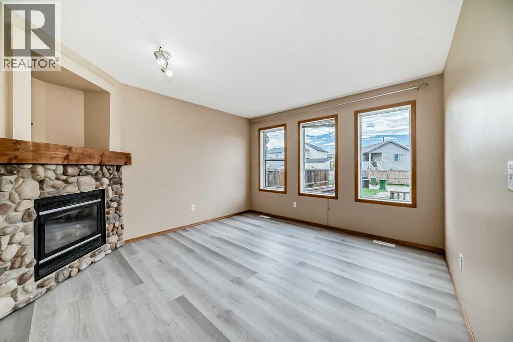 1183 Everridge Drive Sw, Calgary, Alberta  T2Y 4T2 - Photo 13 - A2243279