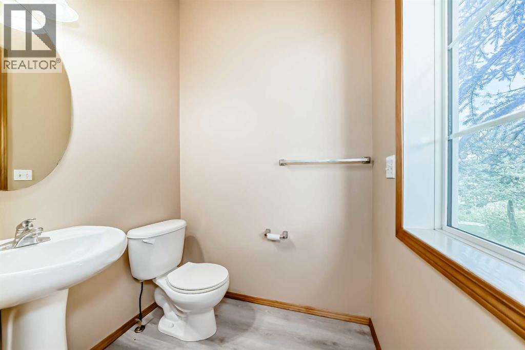1183 Everridge Drive Sw, Calgary, Alberta  T2Y 4T2 - Photo 14 - A2243279