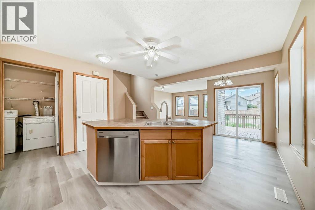 1183 Everridge Drive Sw, Calgary, Alberta  T2Y 4T2 - Photo 7 - A2243279