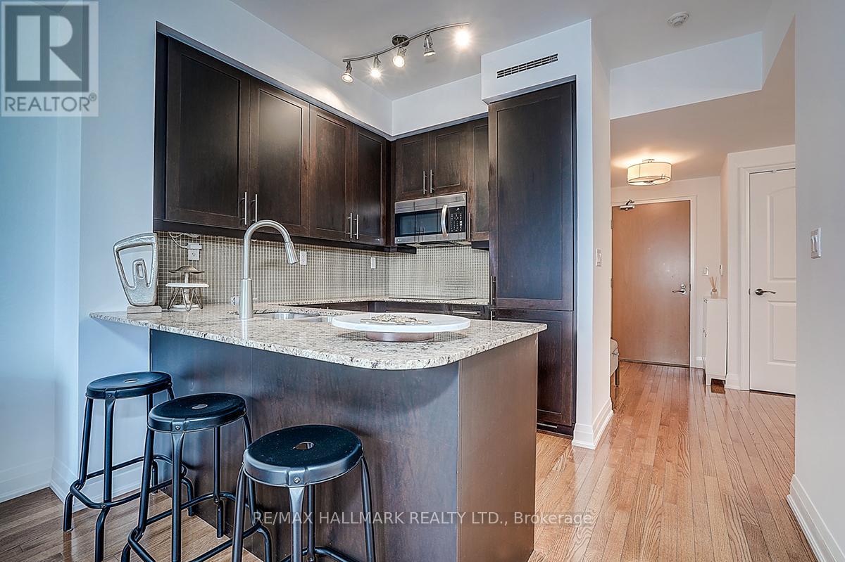 819 - 1 Bedford Road, Toronto, Ontario  M5R 2B5 - Photo 16 - C12406356