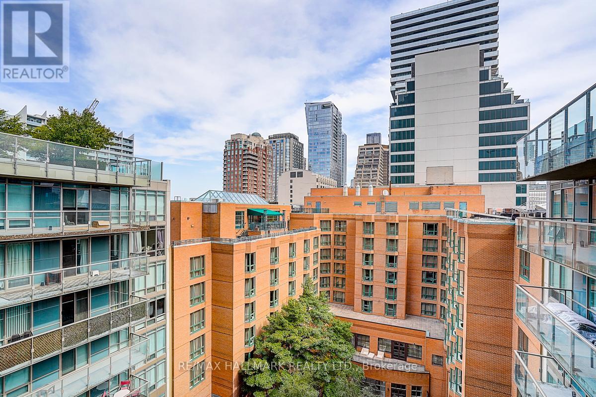 819 - 1 Bedford Road, Toronto, Ontario  M5R 2B5 - Photo 11 - C12406356