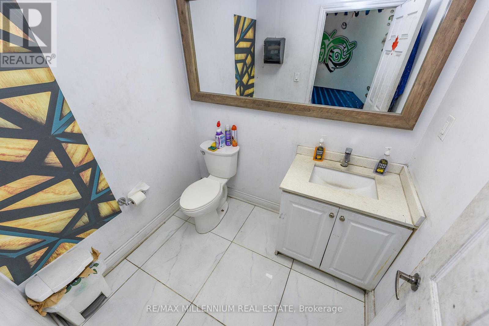7 - 1780 Albion Road, Toronto, Ontario  M9V 1C1 - Photo 11 - W12431558