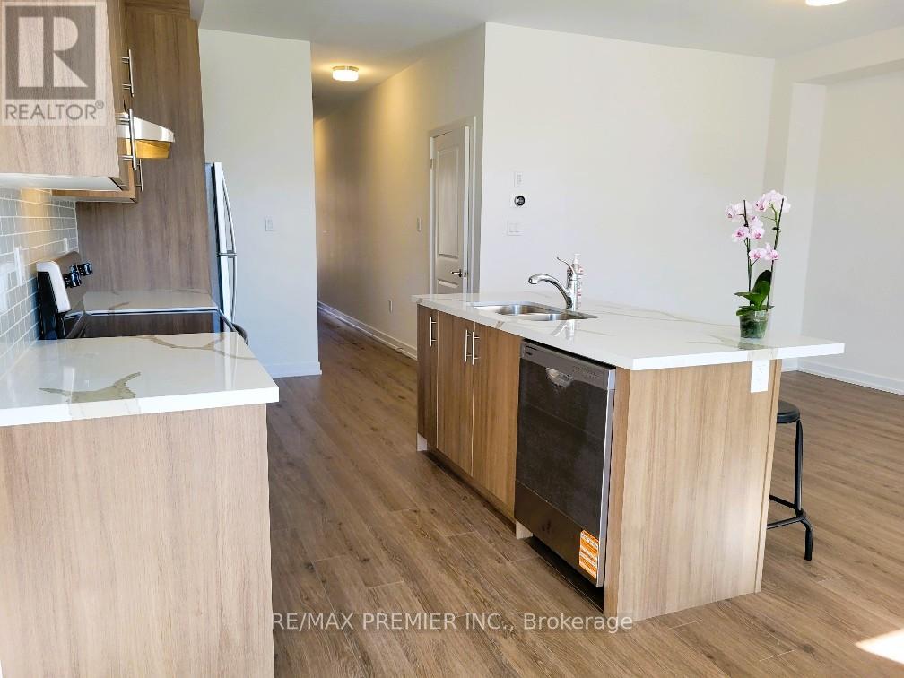 3 Ghent Drive, Vaughan, Ontario  L4H 4T8 - Photo 5 - N12432745